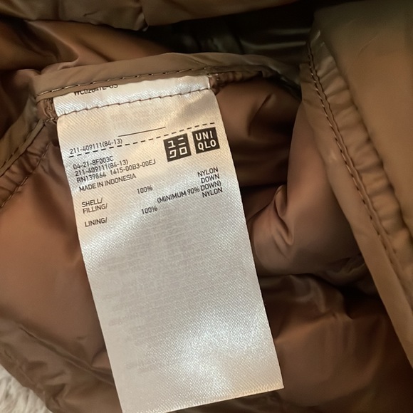 UNIQLO Ultra Light Down Vest - Picture 5 of 5